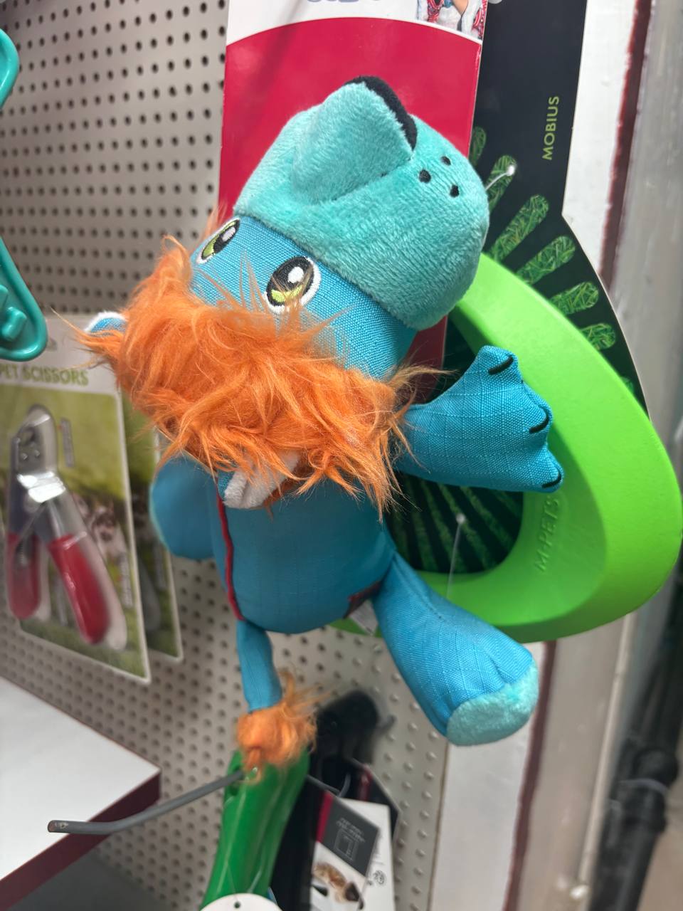 Игрушка лев для кошек